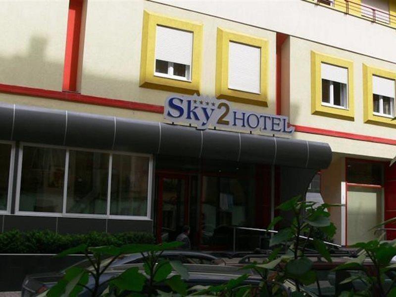 Sky 2 Hotel Tirana Exterior foto